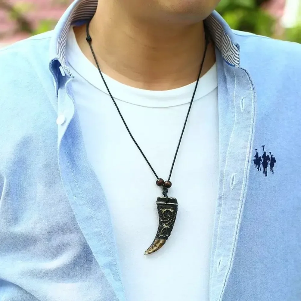 Men wolf pendant​​​ - Picture 2 of 5